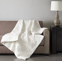 Load image into Gallery viewer, Plush Luxury Throw, Ivory
